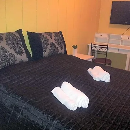 Barents Bed & Breakfast 2*