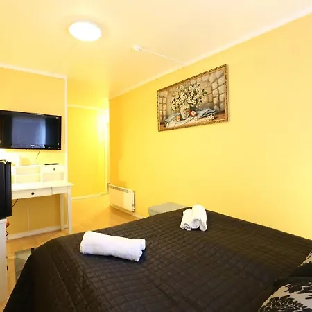 Bed & Breakfast Barents 2*