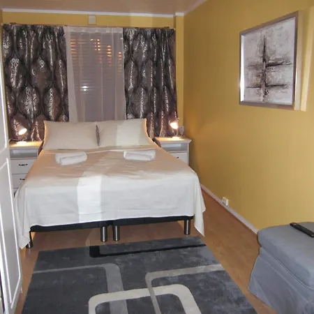 Bed & Breakfast Barents 2*