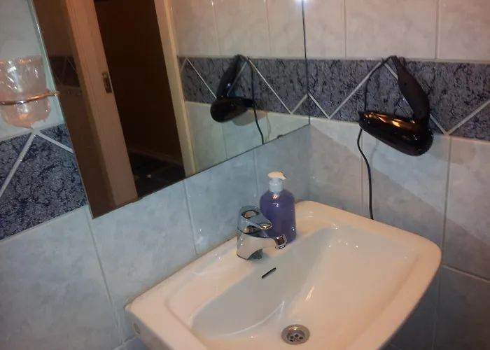 Barents Bed & Breakfast 2*